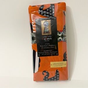 Curious By Cynthia Rowley Halloween Set of 6 Napkins